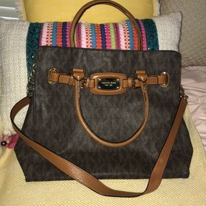 Michael Kors hand bag